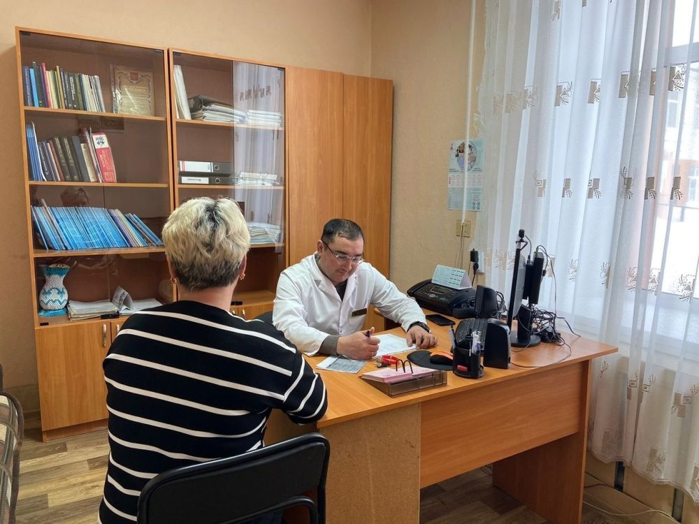 Заместитель главного врача по лечебной части Сарбаев Ришат Рамилевич провел личный прием граждан